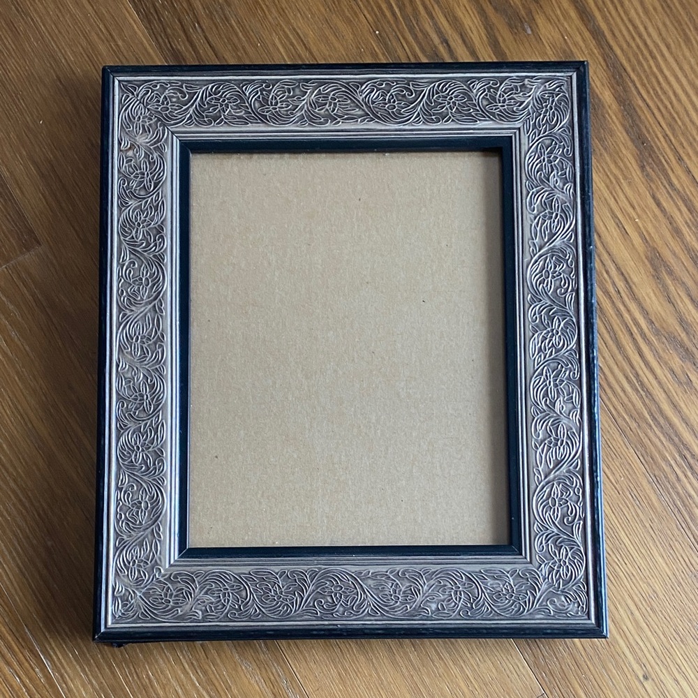 Ornate Black and Silver Picture Frame Size 11x13’